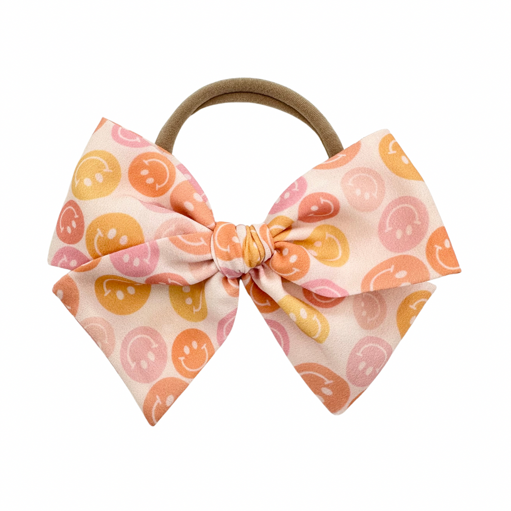 Summer Smiles :: Voyager Bow