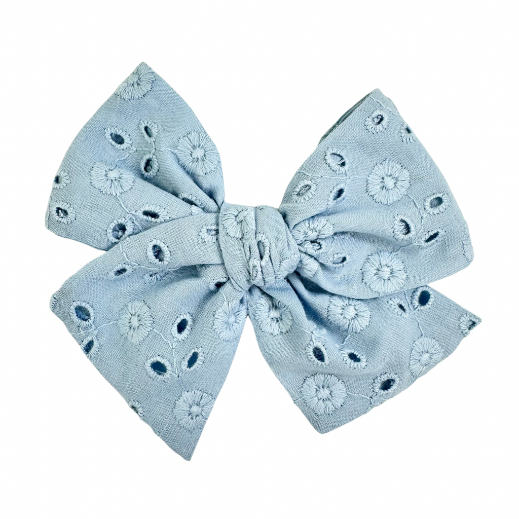 Blue Eyelet :: Voyager Bow