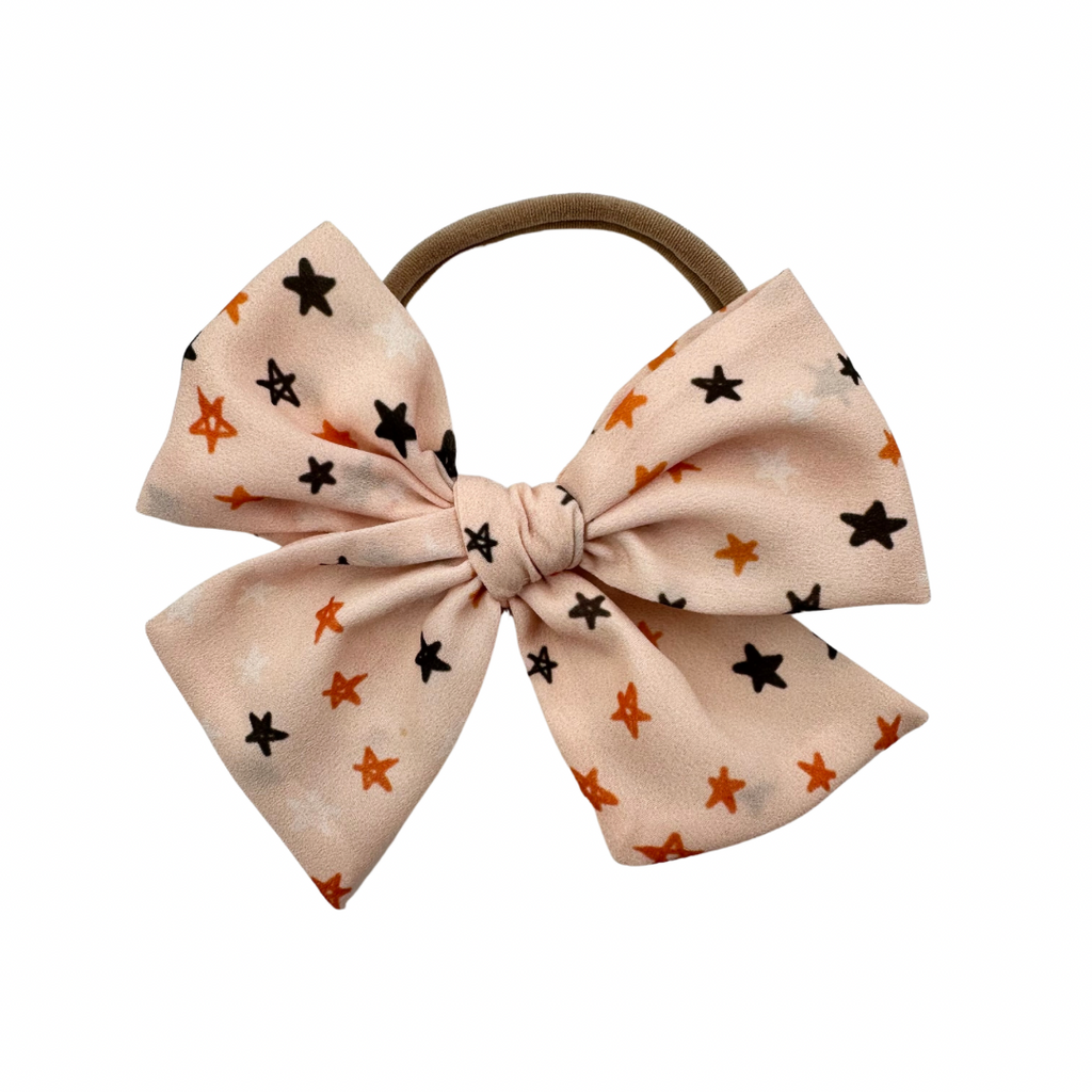 Dainty Stars :: Voyager Bow