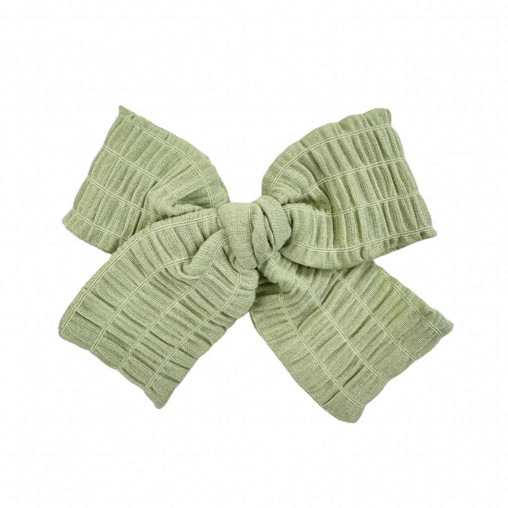 Green Smocked :: Mini Voyager Bow